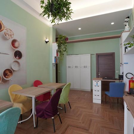 B&B I Due Teatri เนเปิลส์ ภายนอก รูปภาพ